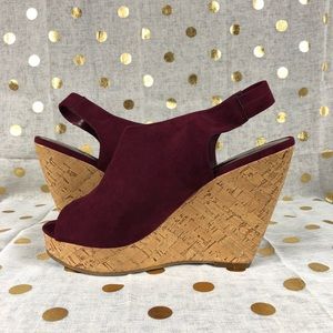 Carlos Santana faux suede wedge Sz 9